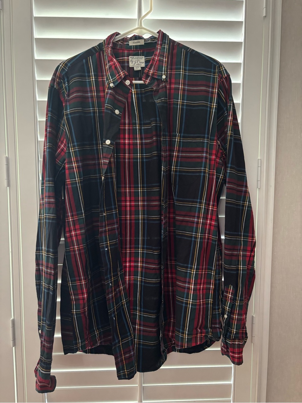 Classic Men's Red and Black Plaid Button-Down Shirt